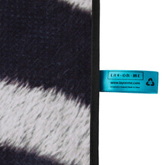 The Zebra thumb 6